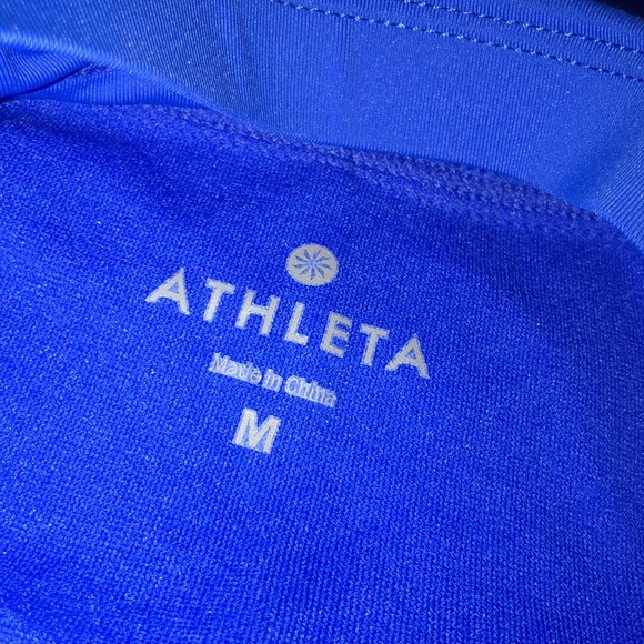 Athleta surge blue swim shorts size Medium - Picture 3 of 4